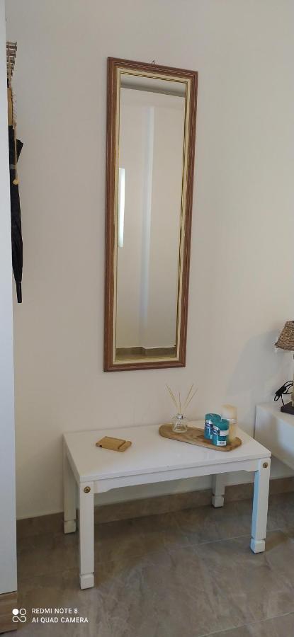 Golden Mile Studio-Apartment Ipsos Esterno foto