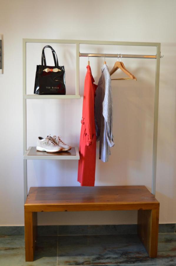 Golden Mile Studio-Apartment Ipsos Esterno foto
